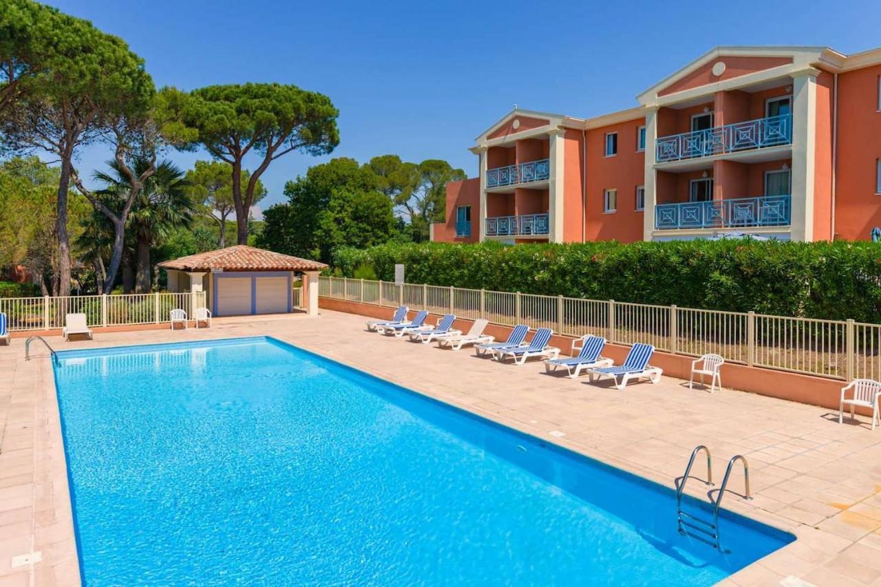 Oasis Des Grands Pins - Saint-Raphael - Residence Privee Avec Grande Piscine & Tennis Privee Exterior foto